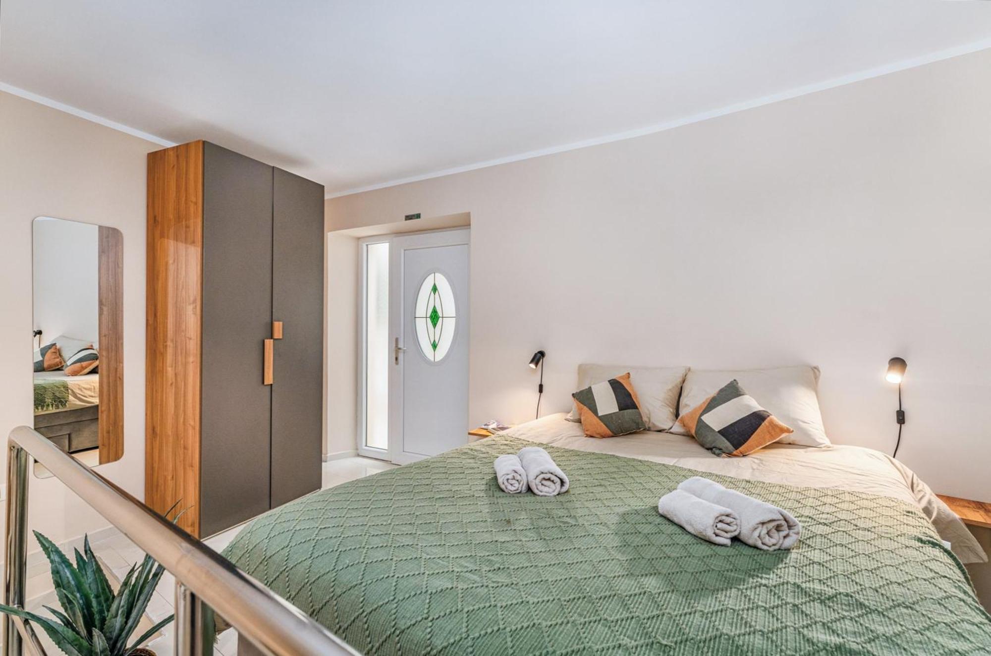 Samm Apartments Šibenik Buitenkant foto