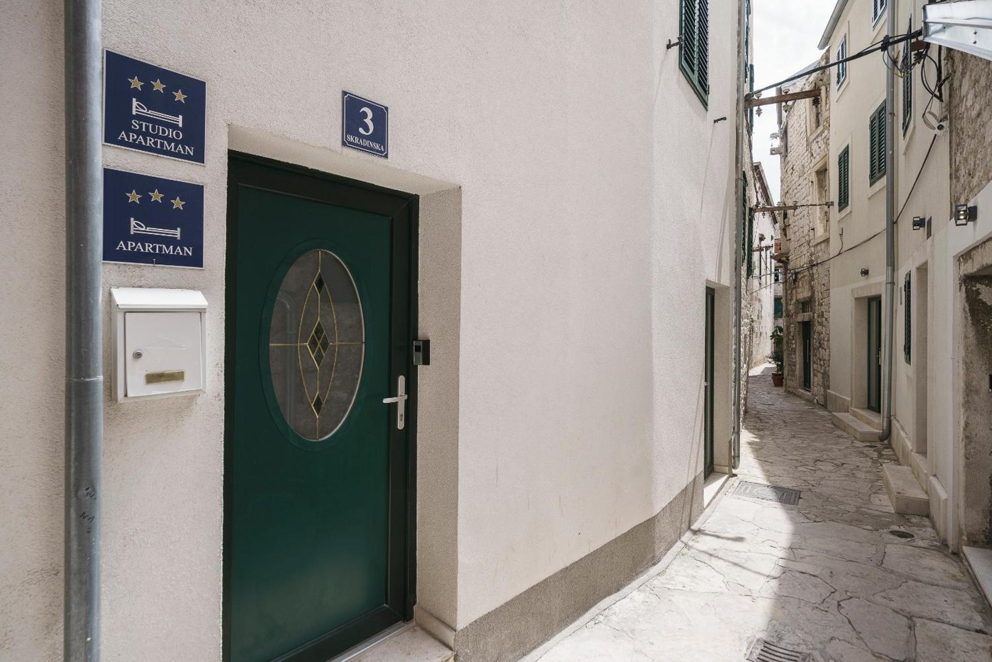 Samm Apartments Šibenik Buitenkant foto